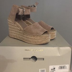 Marc fisher alida espadrilles